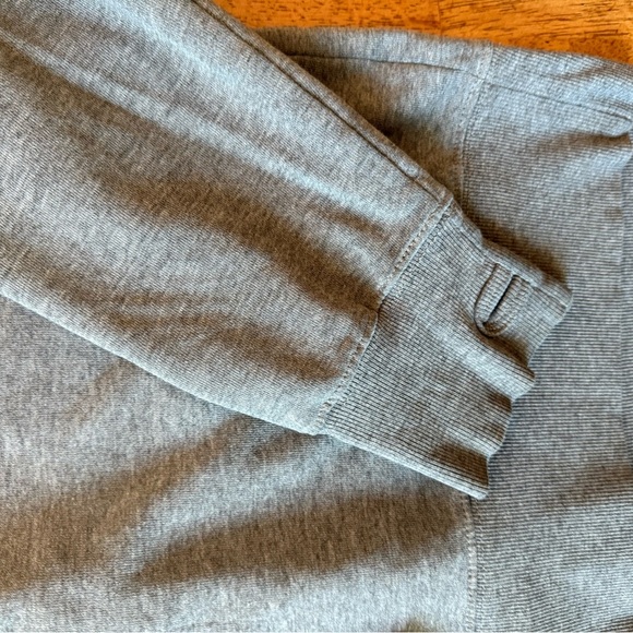 Billabong Gray and Blue Jacket with Retro Graphic - Picture 5 of 6